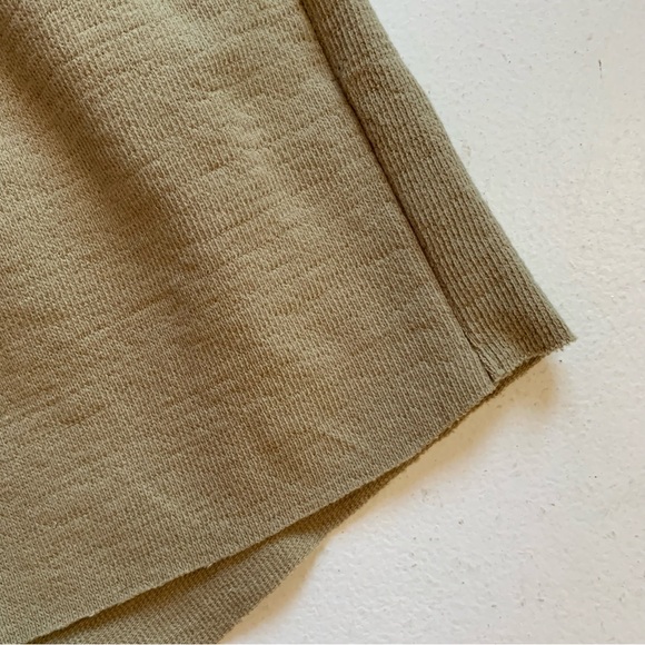 By The River Puff Sleeve Sweatshirt + Shorts Set Size Small NWT Beige Green - Picture 8 of 16